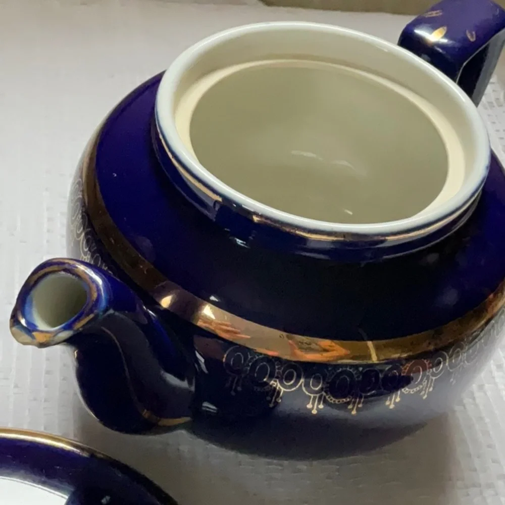 Vintage Hall’s China Cobalt and Gold Teapot and Trivet Boston